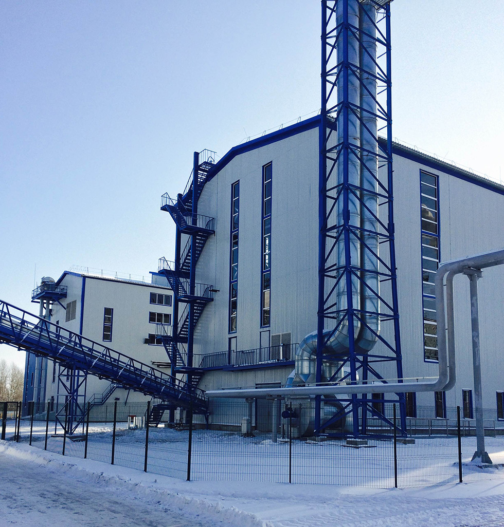 «Эксимагроком» – Украина, начато строительство завода для производства неочищенного масла мощностью 1200 т семян подсолнечника/сутки.